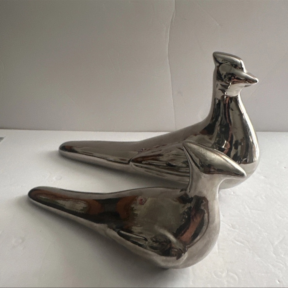 Vintage Jaru Silvered Porcelain Birds, a Pair